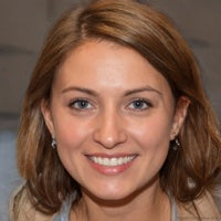Jenna Rowe